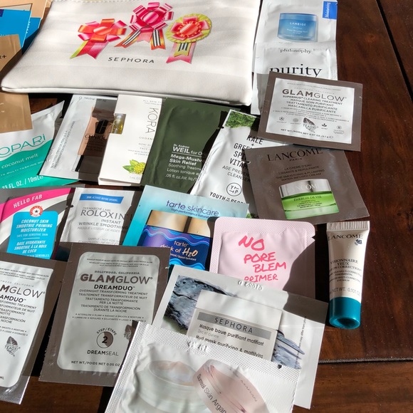 Brand New Sepora Cosmetic Bag with 20+ Samples - Picture 4 of 5